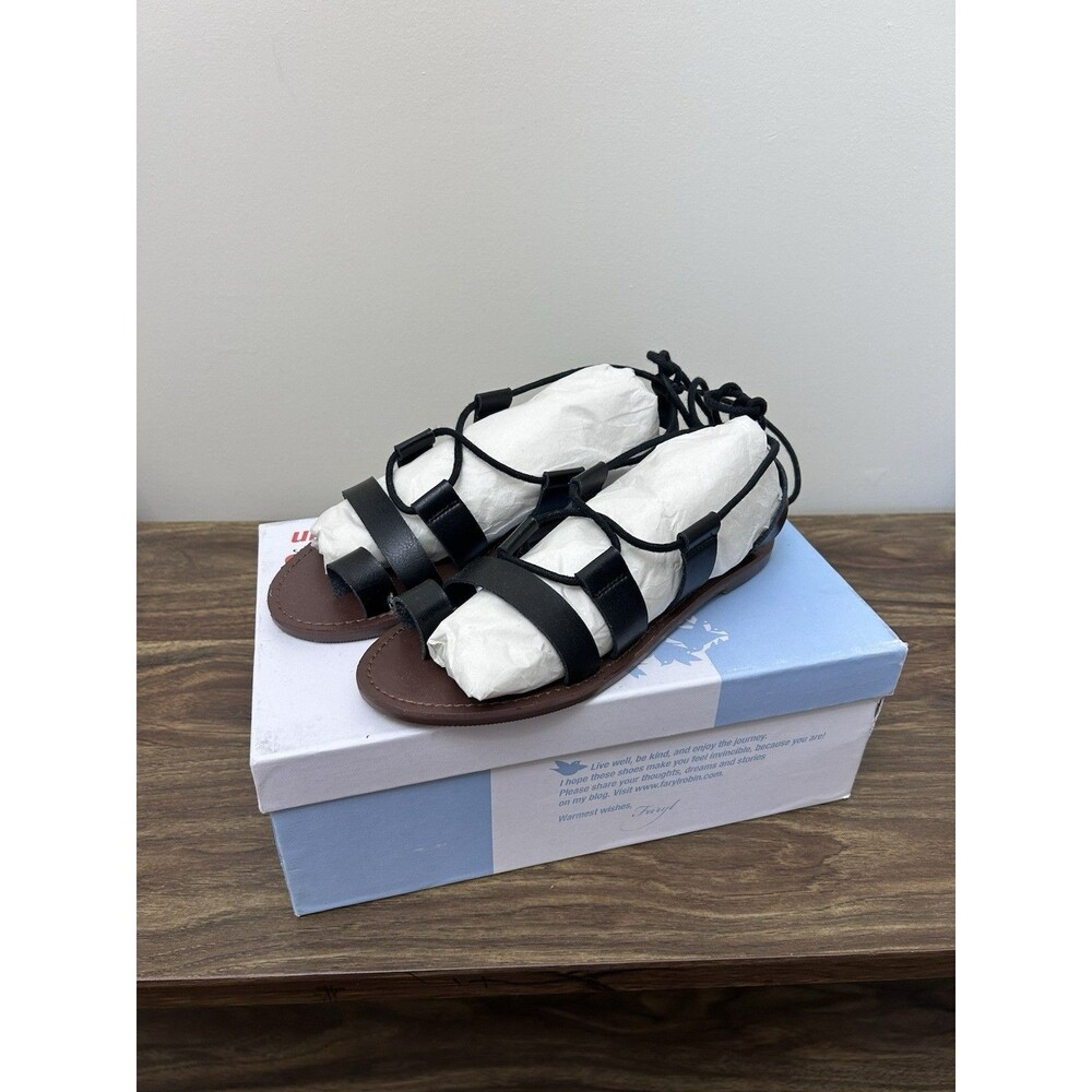 Farylrobin‎ Maddy Black gladiator sandals size 8